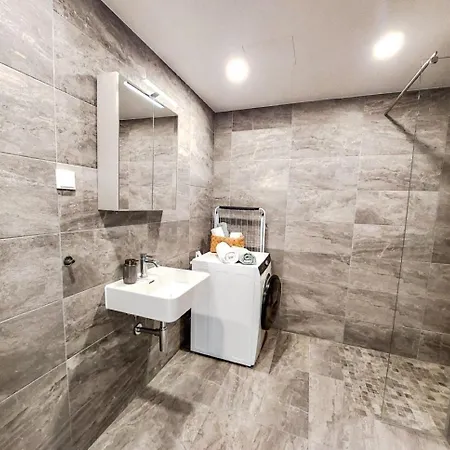 Mai 71 Johanna Suvekorter * Pärnu